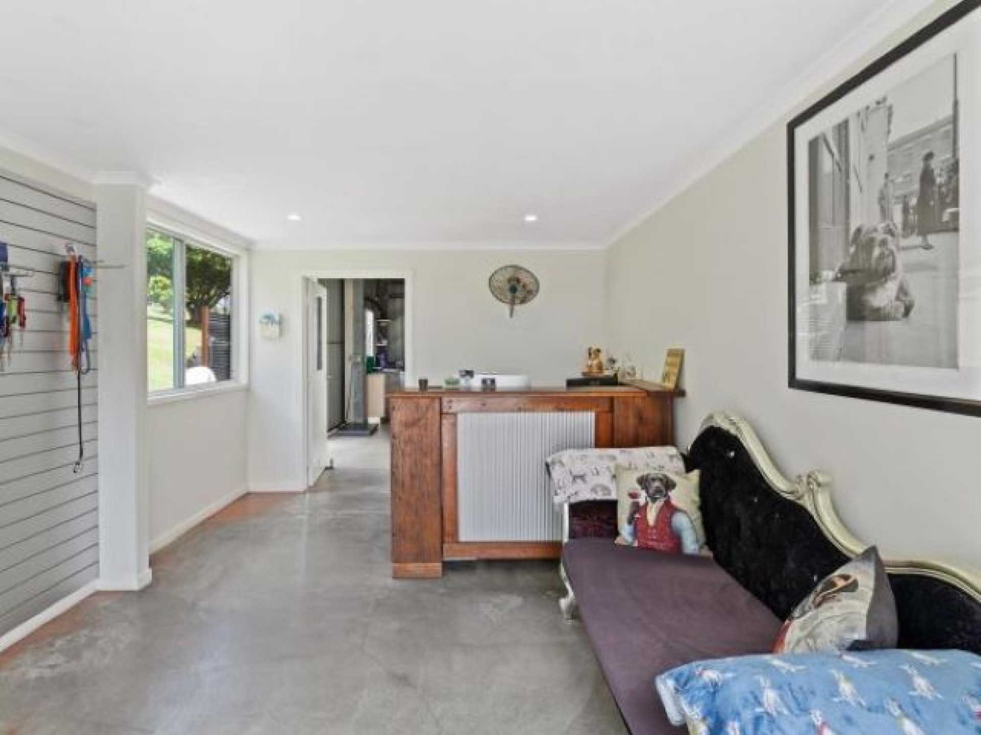 SOLD - Freehold Pet 1284 image 4